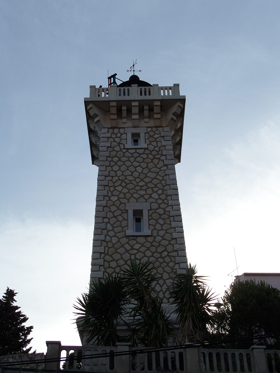Le Phare de Vallauris