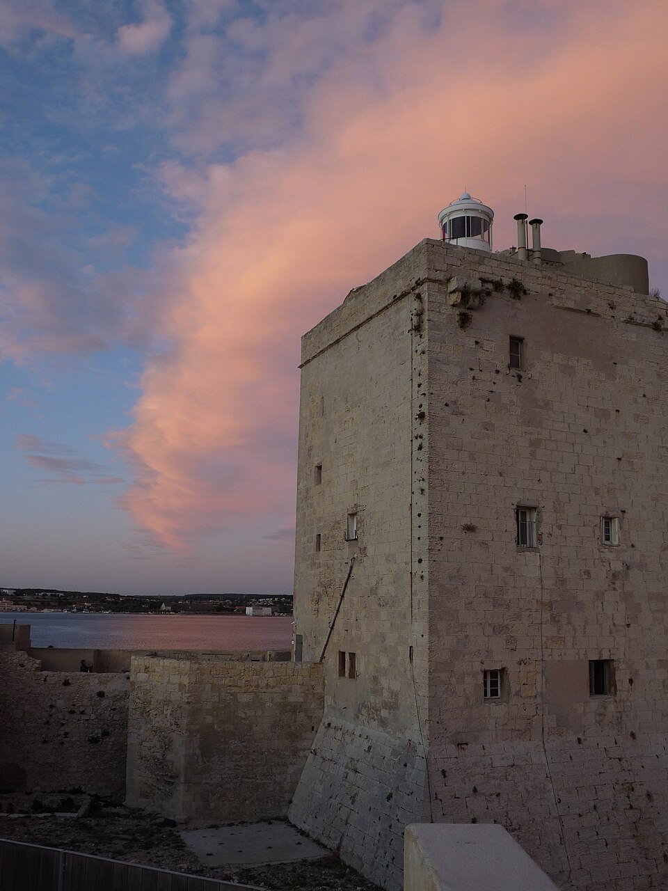 Le Phare du Fort de Bouc